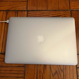 MacBook Air hardly used